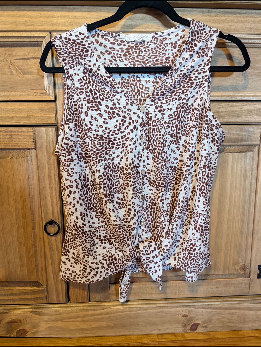 Sleeveless Tie-Front Leopard Print Top in Brown and Cream